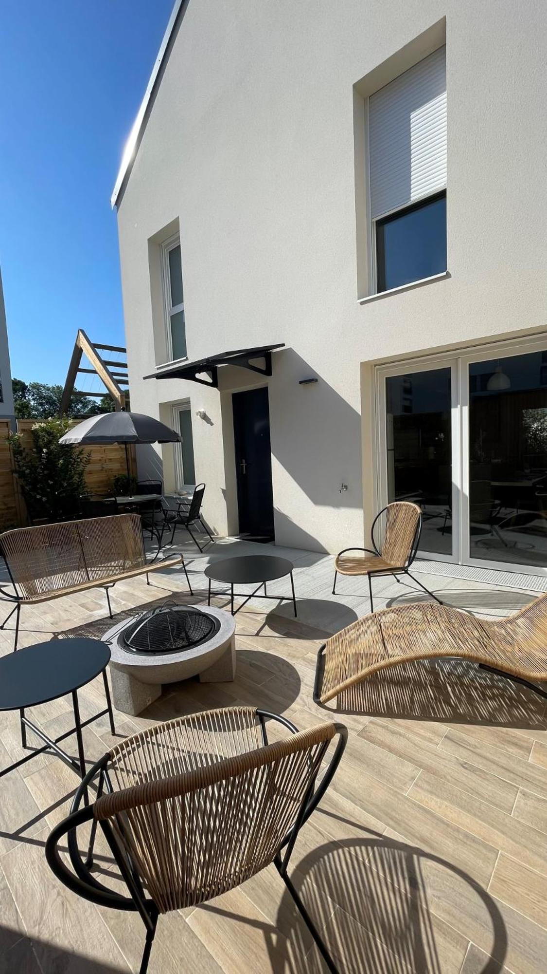 La Maison De Virginie เบโนวิลล์ ภายนอก รูปภาพ